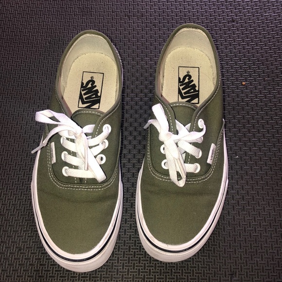 vans authentic olive green
